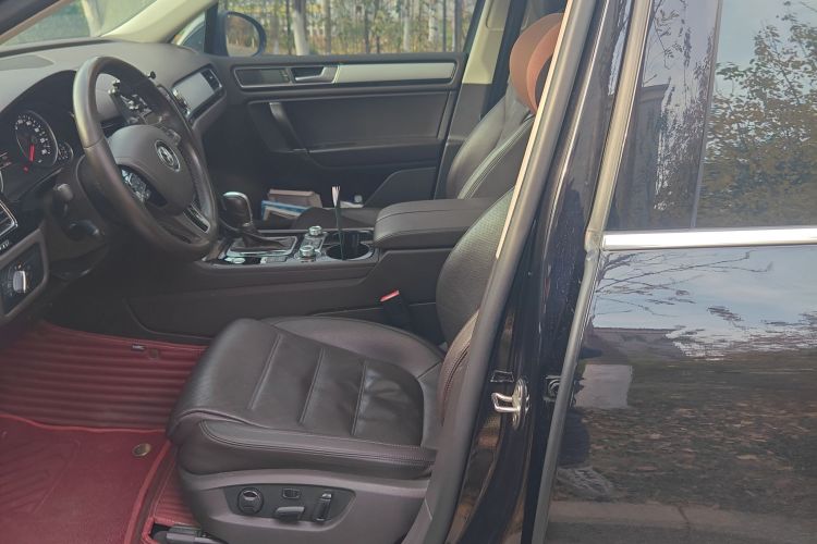 大众 途锐 2017款 3.0TSI 拓界版局部细节19