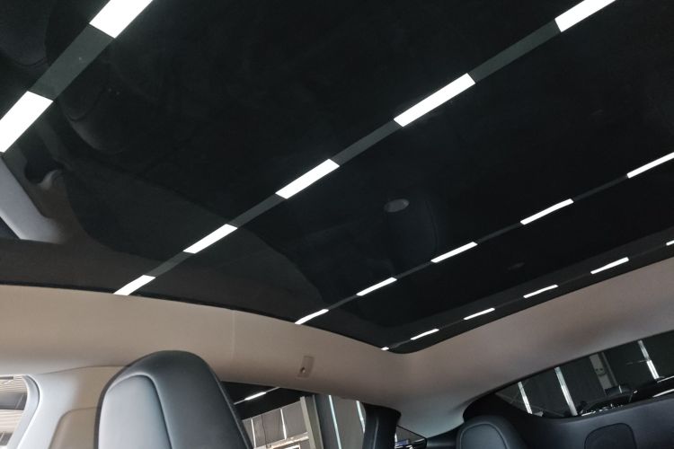 特斯拉 Model Y 2022款 改款 后轮驱动版局部细节22