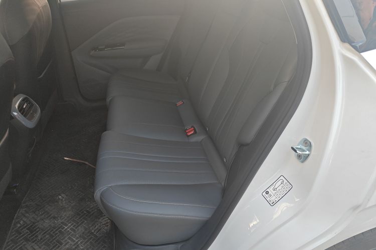 ARCFOX极狐 极狐T1 2025款 425 PRO中控内饰21