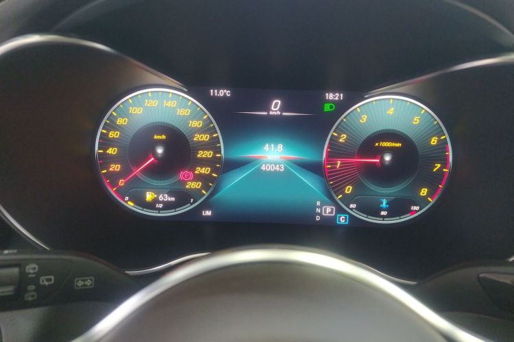 奔驰GLC 2022款 改款三 GLC 260 L 4MATIC 动感型中控内饰14