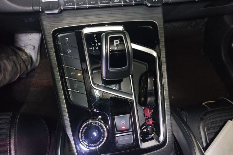 吉利汽车 博越 2020款 1.8TD DCT智慧PRO中控内饰18