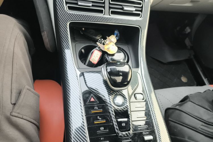 比亚迪 秦PLUS 2023款 冠军版 DM-i 120KM卓越型中控内饰18