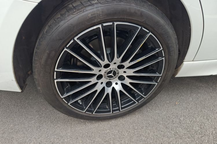 奔驰C级 2024款 C 200 L 运动版车身外观6008