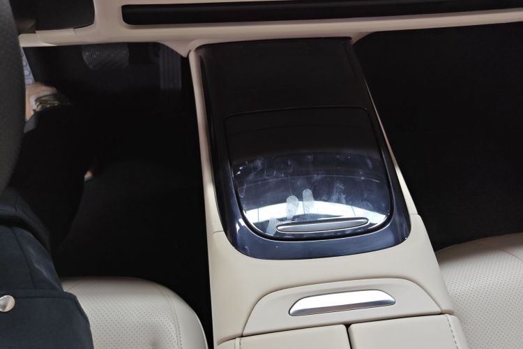 小鹏P7 2021款 480G中控内饰18