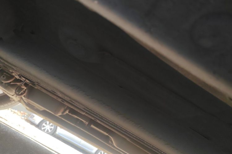 吉利汽车 帝豪 2022款 第4代 1.5L CVT旗舰型局部细节9004