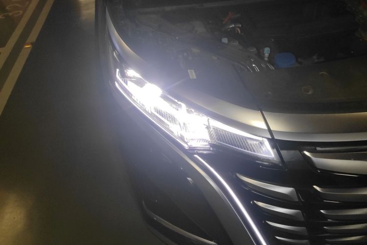 腾势D9 2022款 DM-i 970 四驱旗舰型车身外观6006