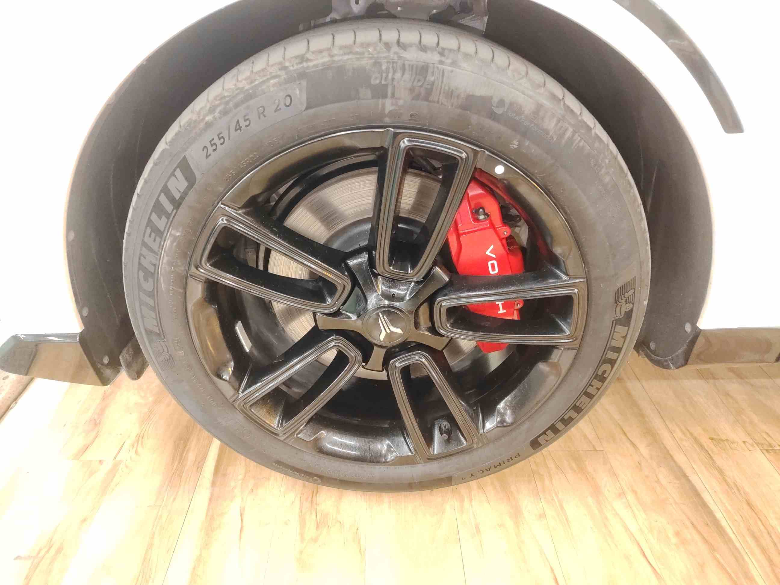 岚图汽车 岚图FREE 2025款 318 318km 后驱环游版(2)
