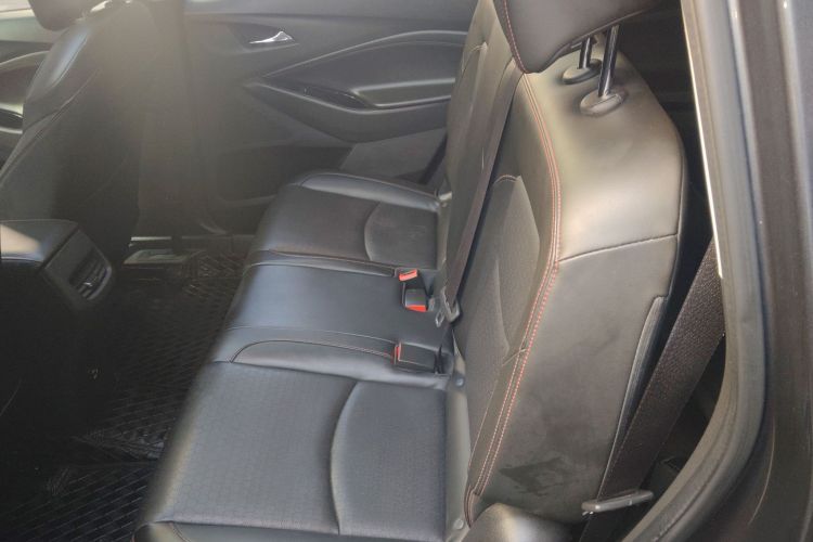 雪佛兰 沃兰多 2020款 轻混 Redline 530T 自动纵享版（5+2款）中控内饰7004