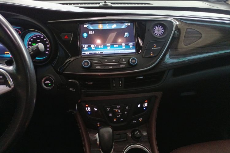 别克 昂科威 2017款 20T 两驱精英型中控内饰16