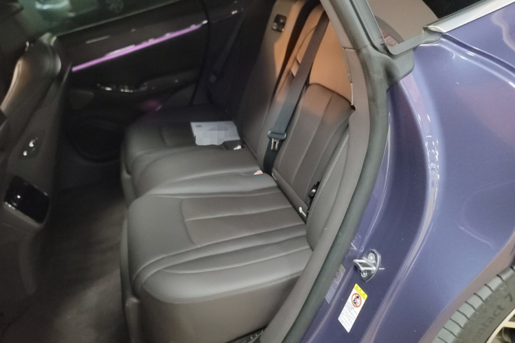 腾势Z9 2024款 1100km 四驱Max版中控内饰21