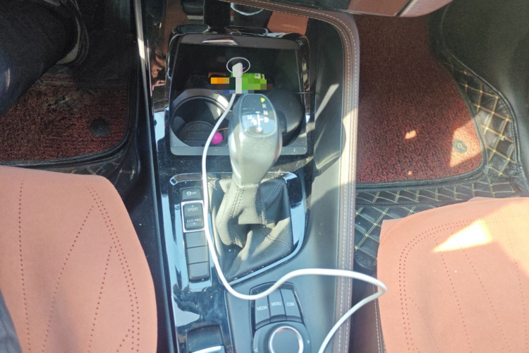 宝马X1 2018款 sDrive18Li 尊享型中控内饰18