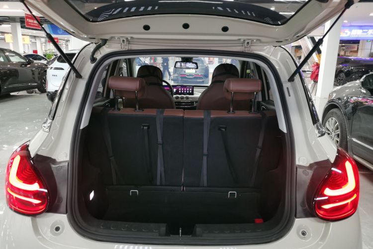 五菱汽车 五菱缤果 2023款 410km 灵犀尊享款局部细节23