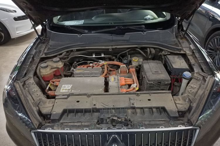 宝沃BXi7 2018款 四驱精英型机舱底盘24