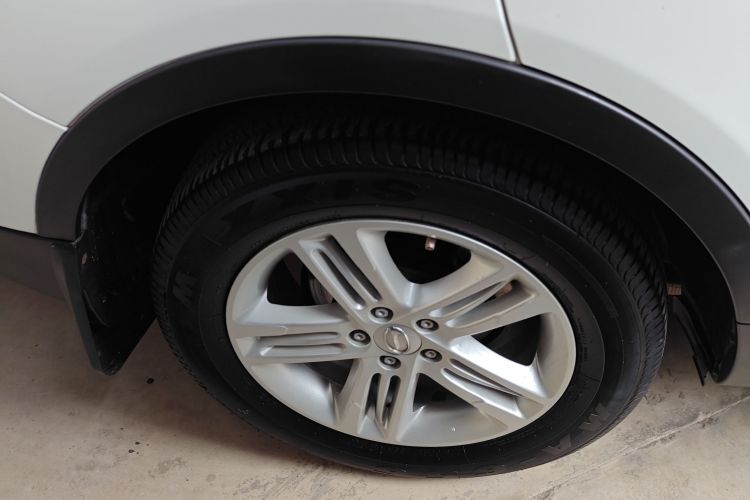 广汽传祺 传祺GS5 2014款 2.0L 自动两驱超享版车身外观6008