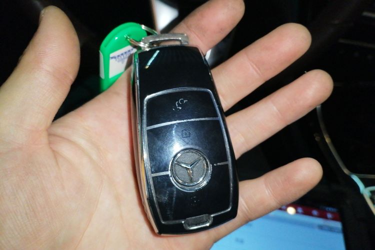 奔驰GLC 2022款 改款二 GLC 260 L 4MATIC 动感型中控内饰11