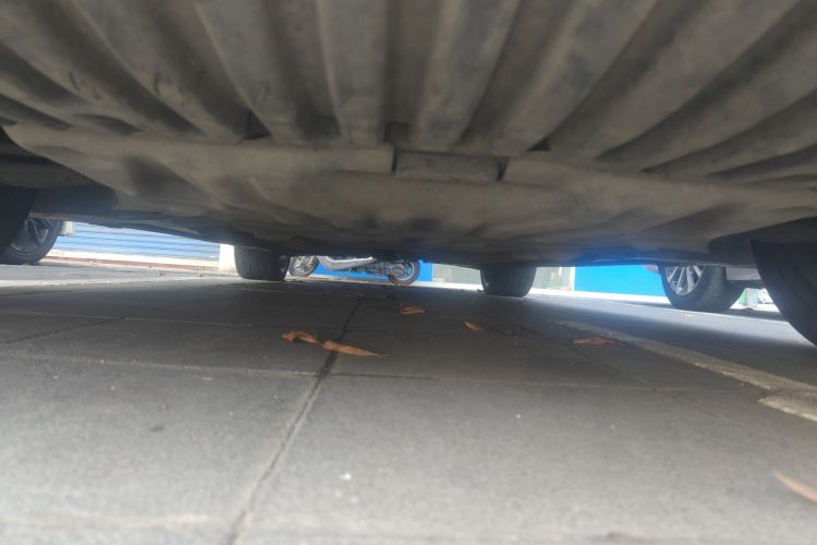 奔驰C级 2013款 C 300 运动型 Grand Edition局部细节9008