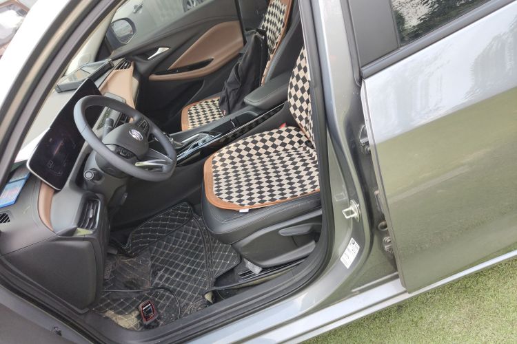 别克 威朗 2022款 Pro 533T 乐享版中控内饰19