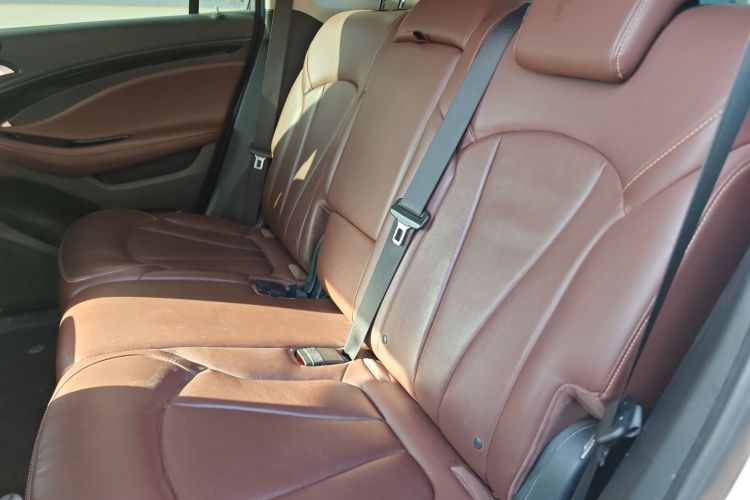 别克 昂科威 2020款 28T 四驱精英型中控内饰21