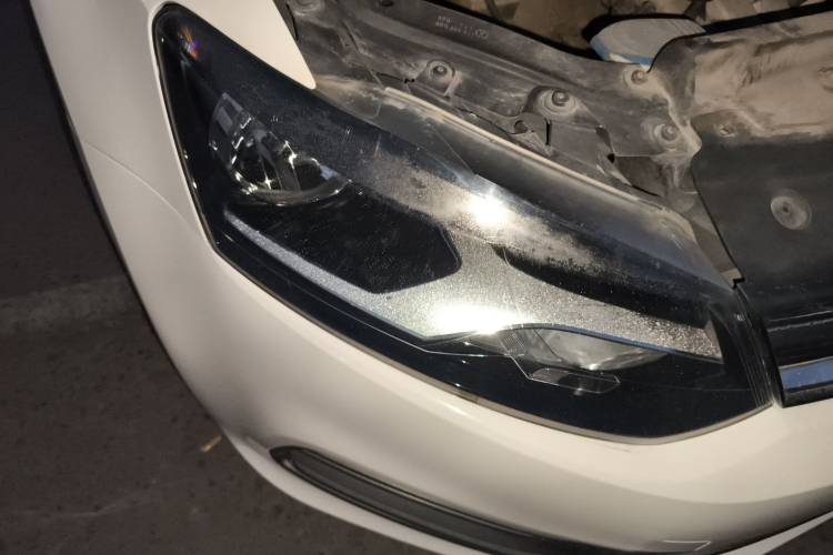 大众 Polo 2014款 1.4L 手动风尚版车身外观8