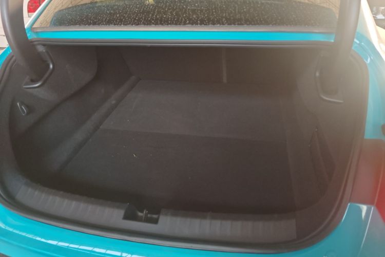 小米汽车 小米SU7 2024款 后驱长续航智驾版机舱底盘23