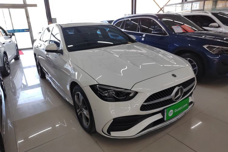 奔驰C级 2022款 C 200 L 运动版车身外观3