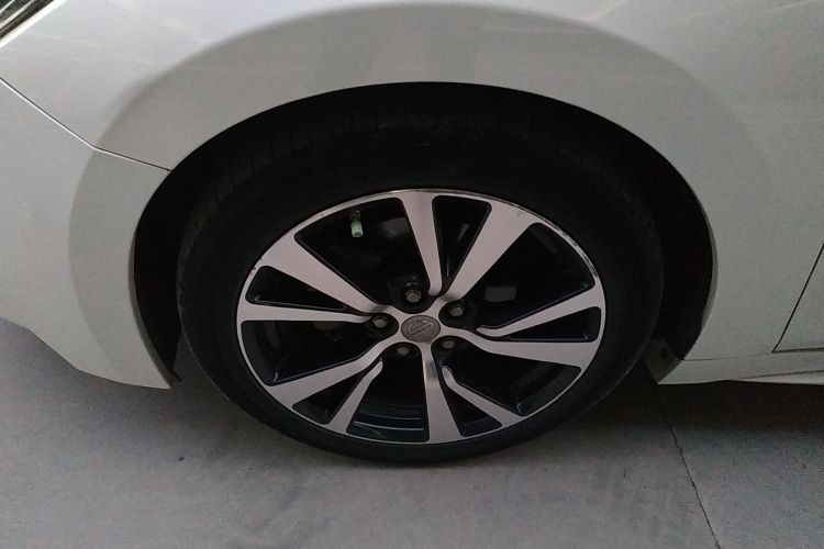 日产 西玛 2016款 2.5L XL 豪华版车身外观6007