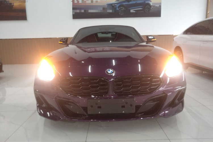 宝马Z4 2023款 sDrive 25i M运动曜夜套装车身外观2