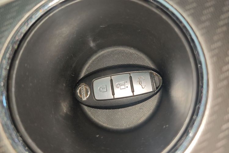 日产 天籁 2016款 改款 2.0L XL舒适版中控内饰7001