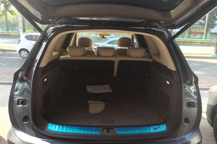 鸿蒙智行 问界M7 2024款 1.5T 后驱Plus版 5座局部细节23