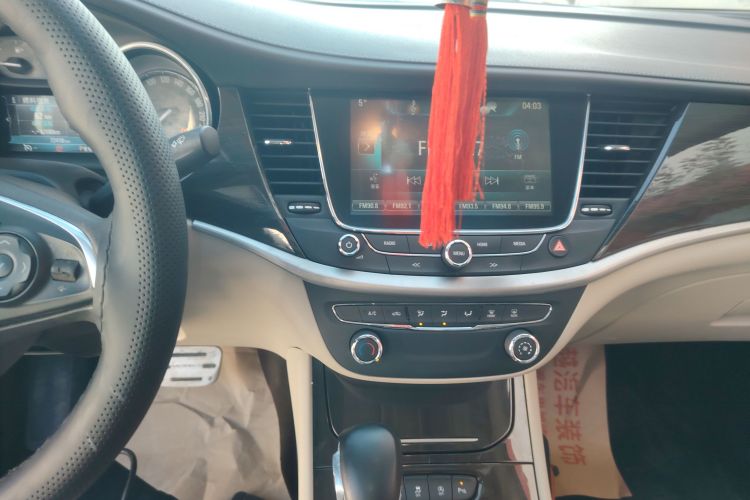 别克 威朗 2017款 三厢 15S 自动领先型中控内饰16