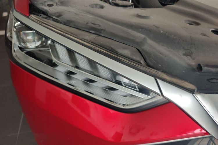 比亚迪 秦PLUS 2023款 冠军版 DM-i 55KM领先型车身外观8