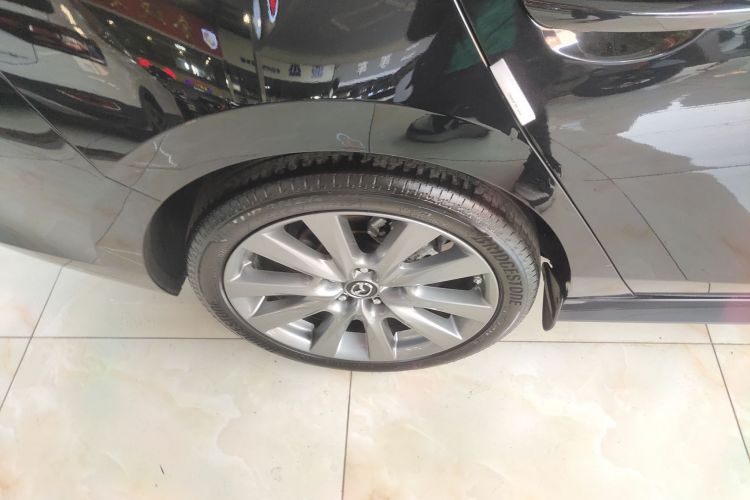 马自达3 昂克赛拉 2023款 2.0L 自动质雅版车身外观6008