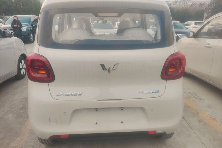 五菱汽车 宏光MINIEV 2025款 四门版 进阶款车身外观6