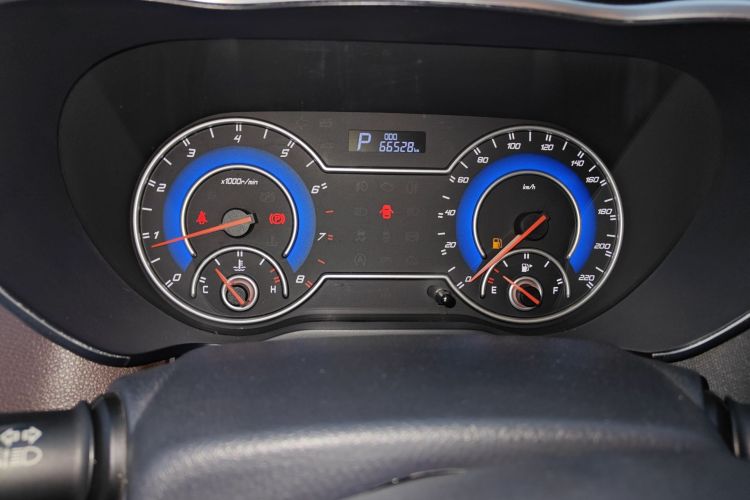 海马 福美来MPV 2017款 七座版 1.5T 自动适·享型局部细节14