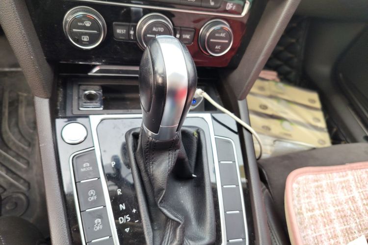 大众 蔚揽 2017款 380TSI 两驱畅行版局部细节18