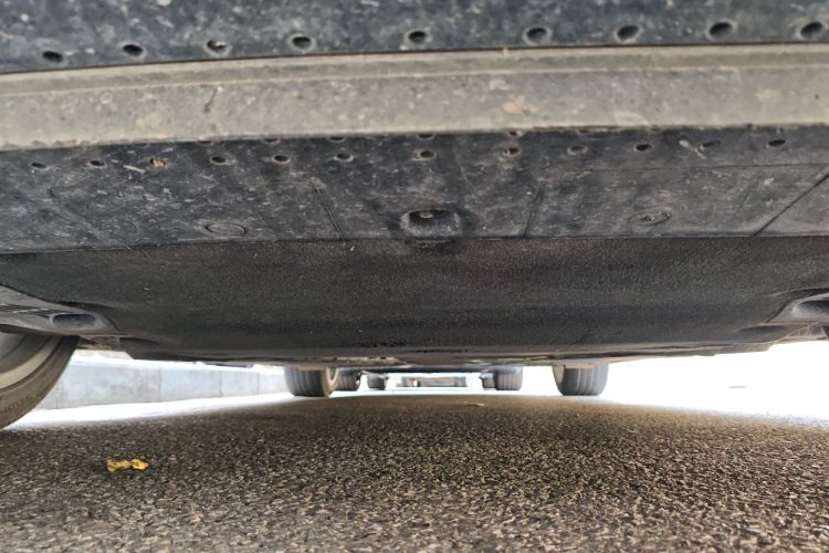 奥迪A6L 2023款 改款 45 TFSI 臻选动感型局部细节9008