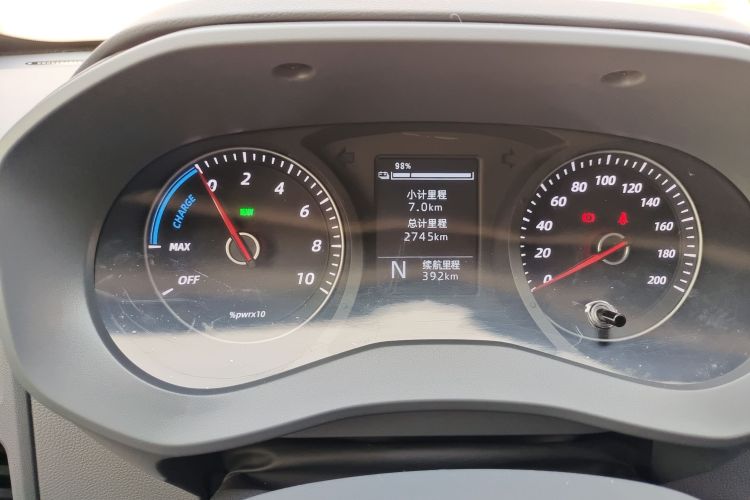 五菱汽车 五菱扬光 2025款 400km 客车版舒适型中控内饰14