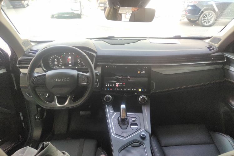 领克01 2023款 2.0TD 两驱型Pro中控内饰12