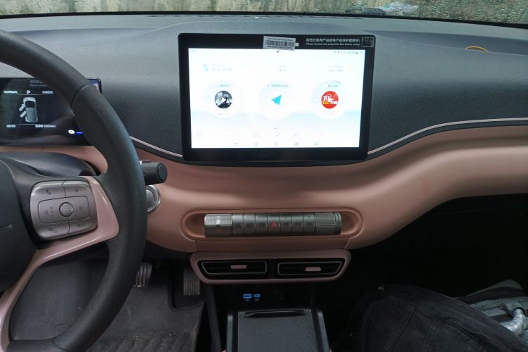 比亚迪 海鸥 2024款 荣耀版 305km 活力版中控内饰7002