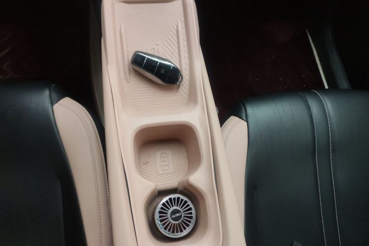 比亚迪 海鸥 2025款 305km 活力版中控内饰18