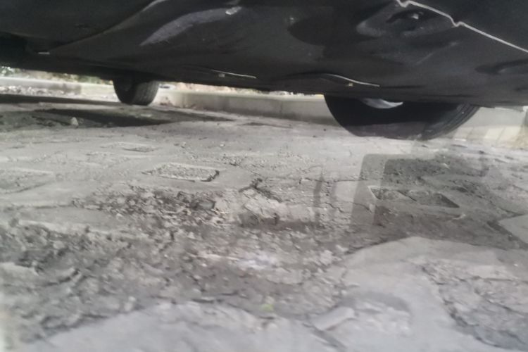 比亚迪 秦PLUS 2023款 冠军版 DM-i 55KM超越型局部细节9001