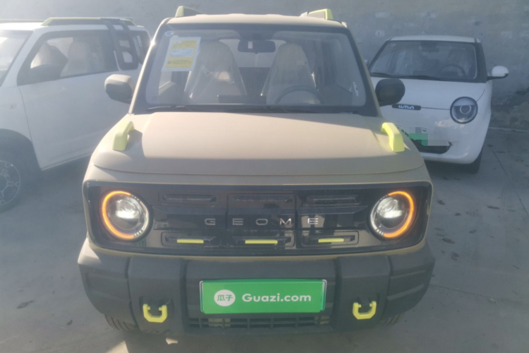 吉利银河 2025款 210km 熊猫骑士车身外观2