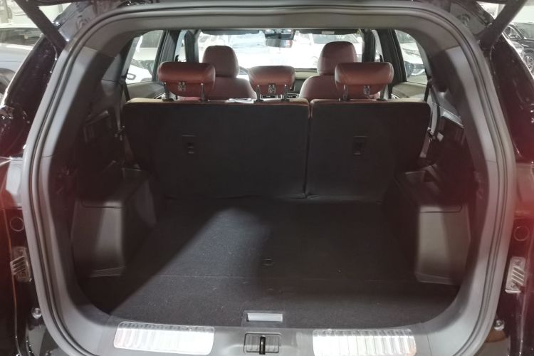 捷途X70 PLUS 2025款 1.5T 旗舰版 5座机舱底盘23