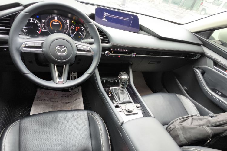 马自达3 昂克赛拉 2021款 2.0L 自动质炫版中控内饰16