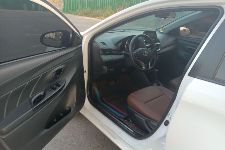 丰田 YARiS L 致炫 2022款 1.5L CVT领先PLUS版中控内饰20