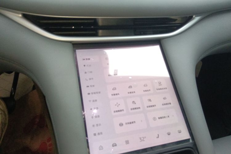 智己汽车 智己LS6 2023款 Max 长续航版中控内饰16
