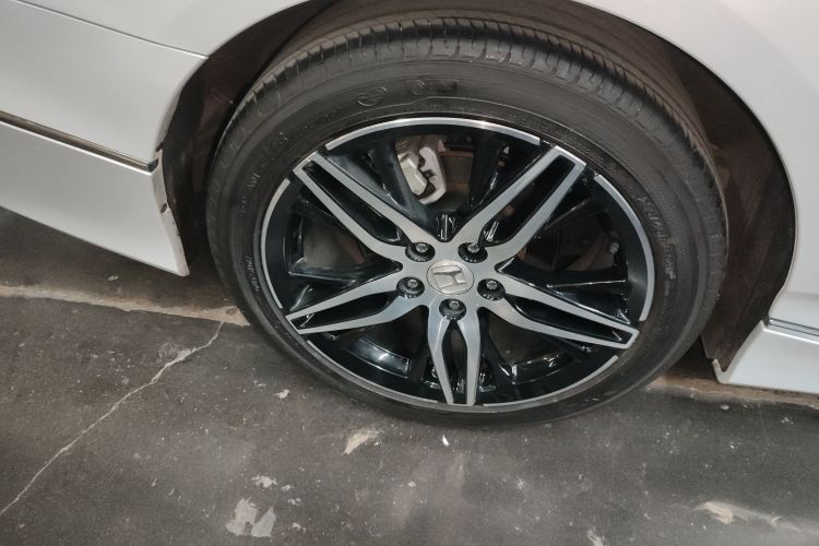 本田 英仕派 2022款 260TURBO 精悦版车身外观6008