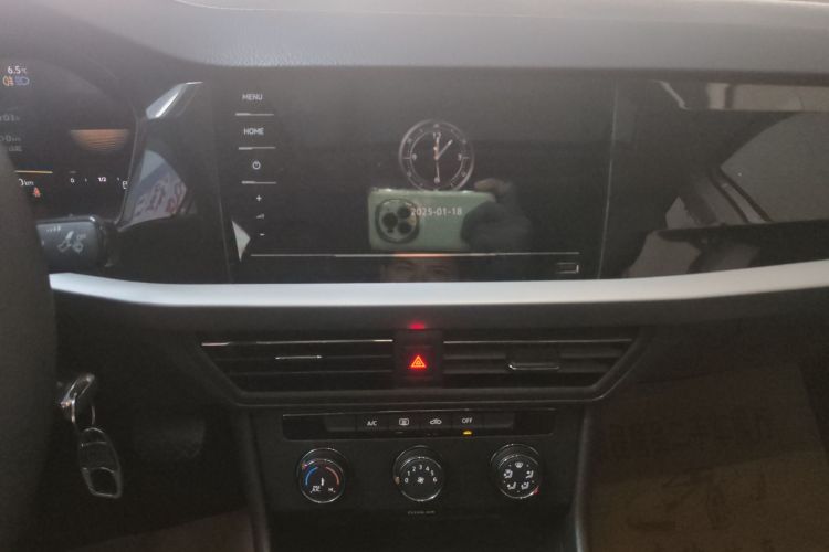 大众 朗逸 2022款 1.5L 自动舒适版中控内饰16