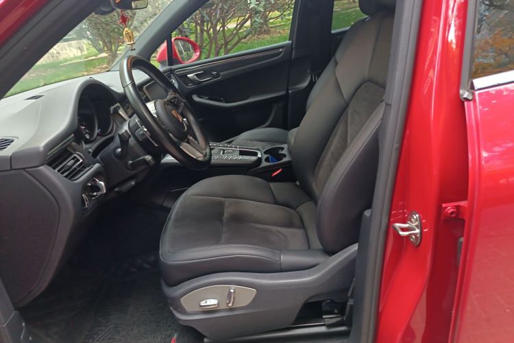 保时捷 2018款 Macan 2.0T中控内饰19