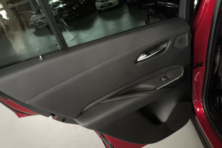 凯迪拉克XT4 2024款 28T 两驱豪华型中控内饰49